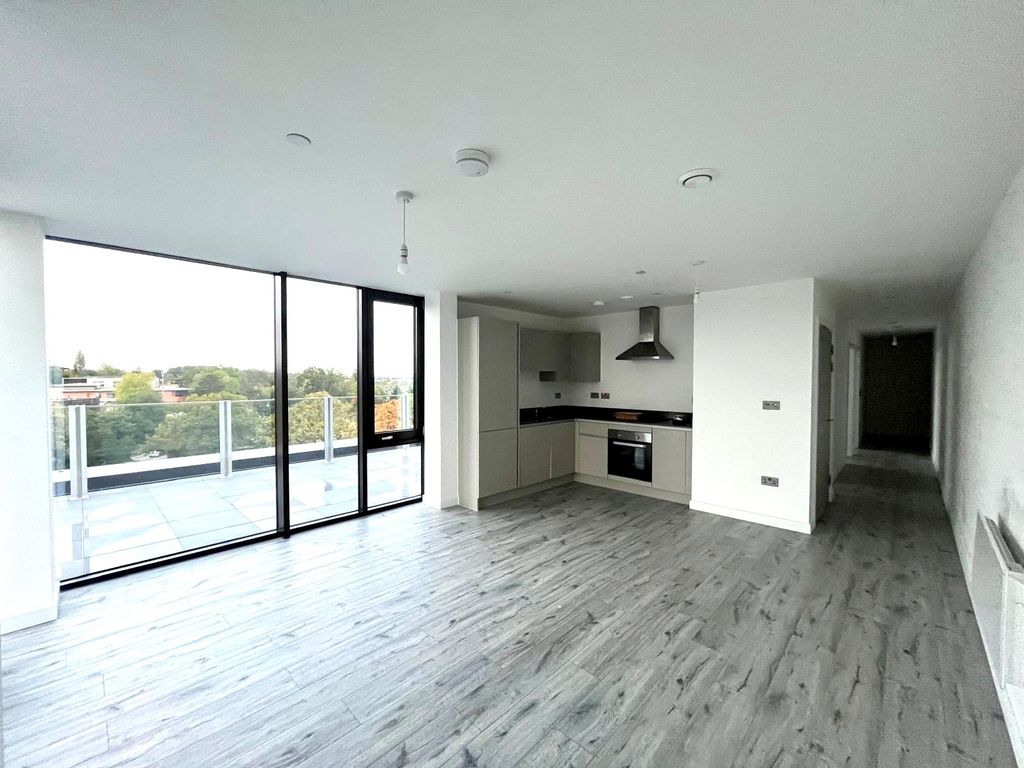 Property photo 2 of 6