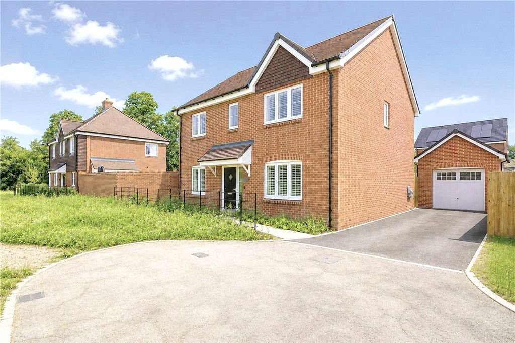 Property photo 1 of 18 Picture No. 21