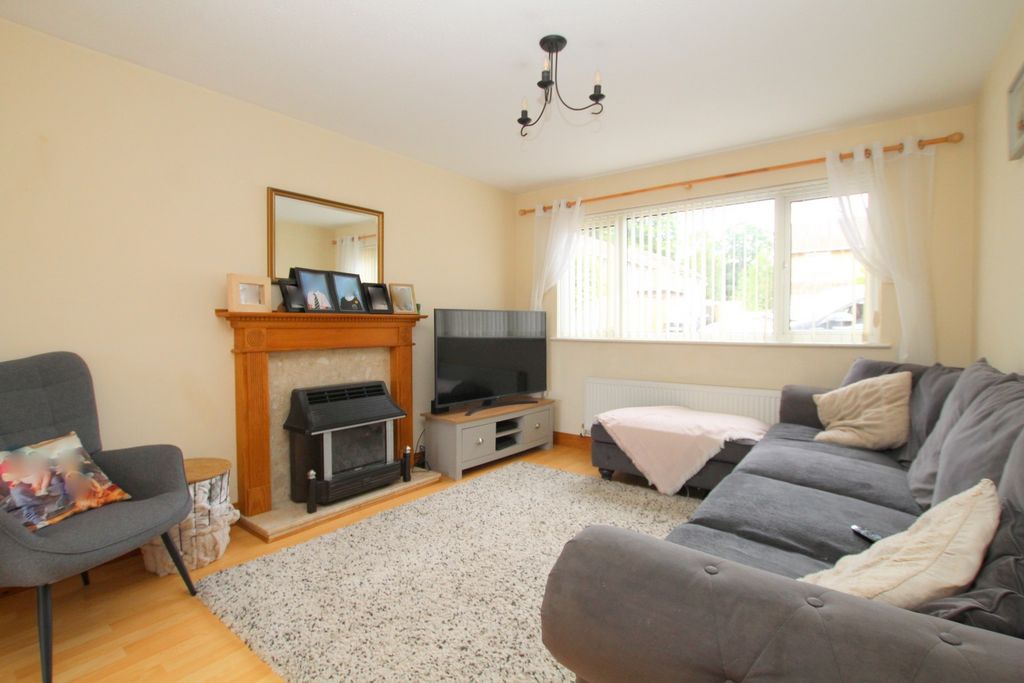 Property photo 2 of 11 Not Specified
