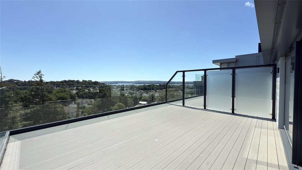 Property photo 1 of 11 Picture No. 04