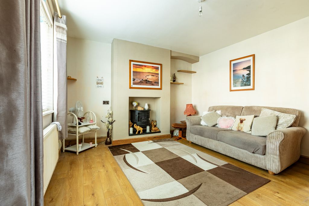 Property photo 2 of 14 Photo 2