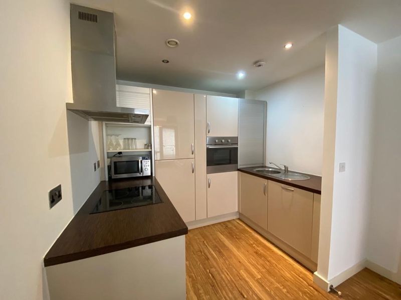 Property photo 2 of 5 Photo 17