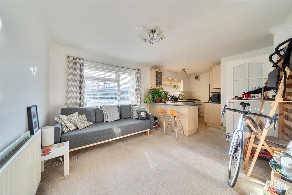 Property photo 2 of 10 1399837-5-696A3Ae17315d.Jpg