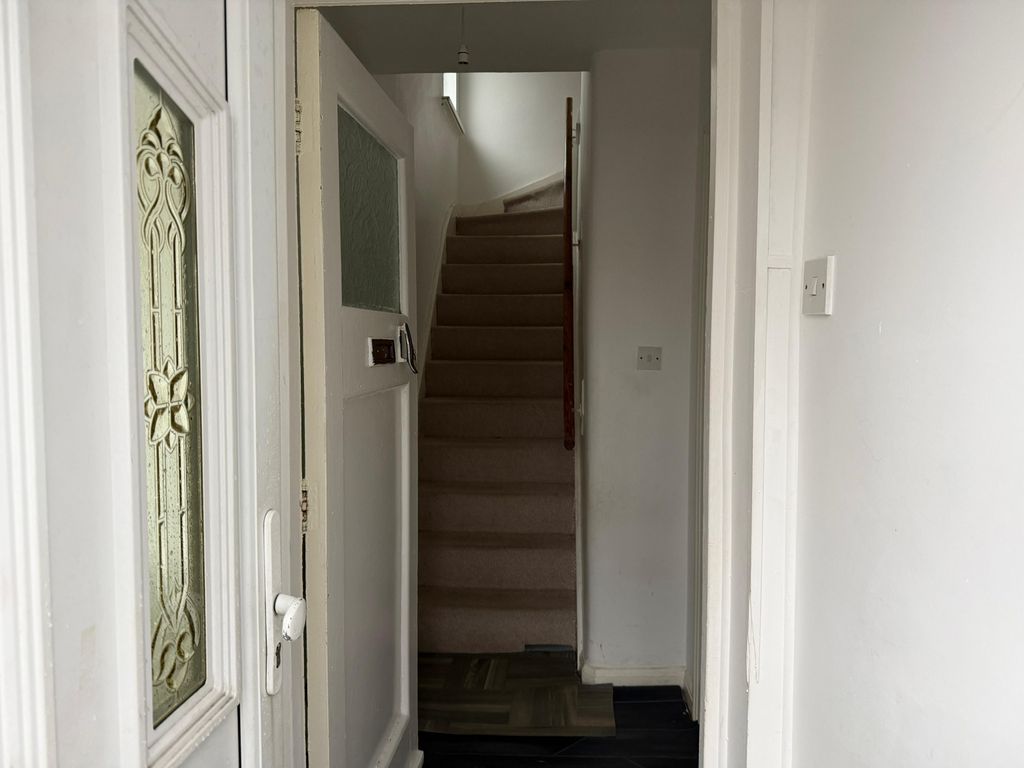 Property photo 2 of 30 Gallery