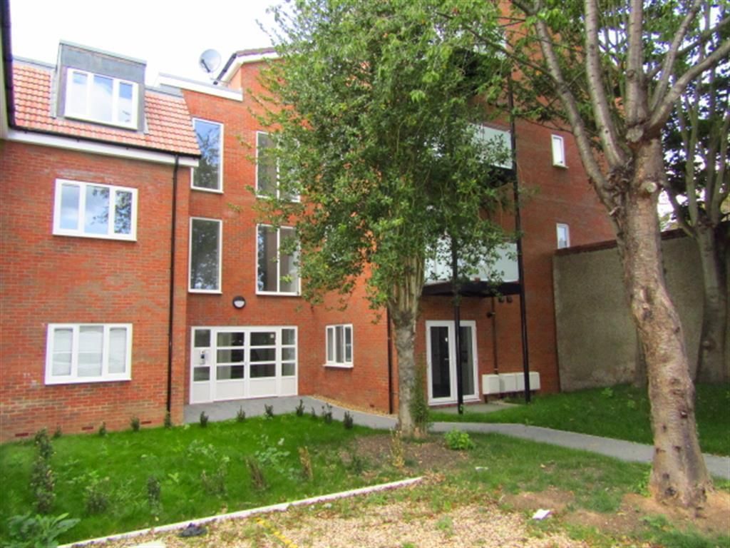 Property photo 2 of 14