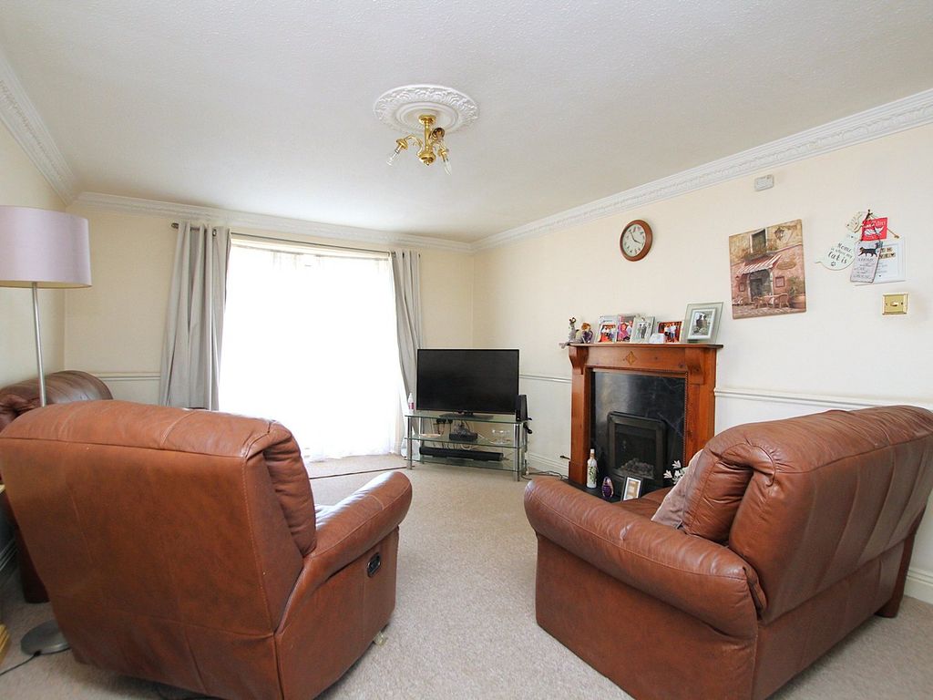 Property photo 3 of 22