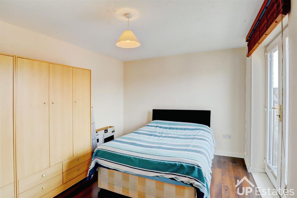 Additional image 12 of 5 bed detached house for saleOrchid Close, Bedworth CV12