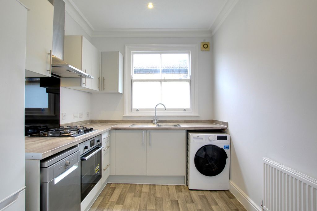 Property photo 2 of 16 2.Jpg