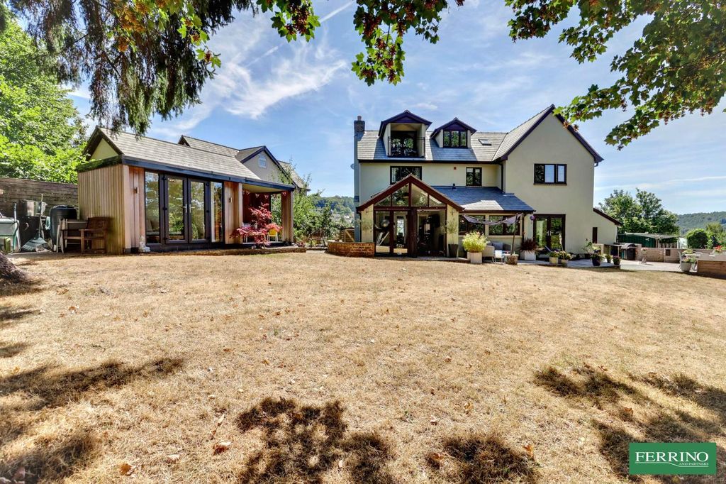 Property photo 1 of 39 Main Image
