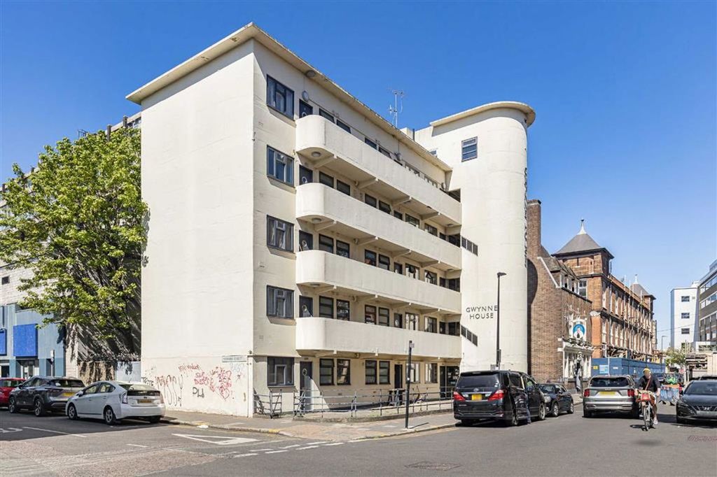 Property photo 1 of 7