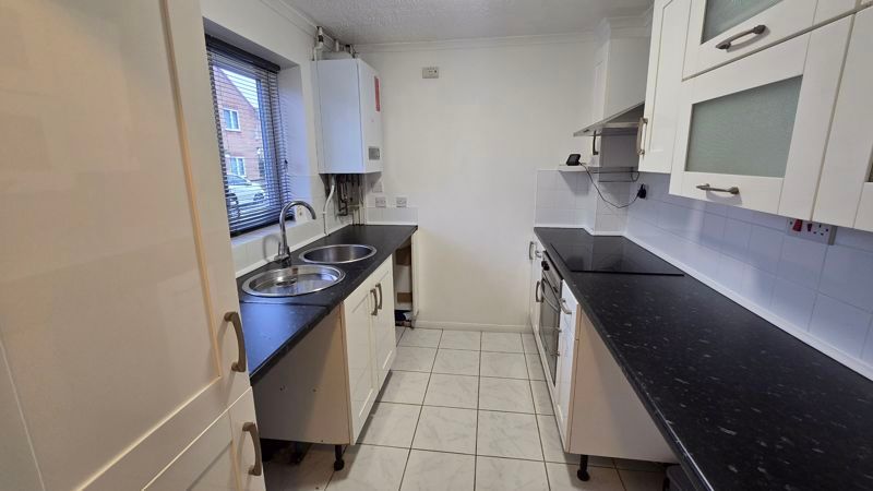 Property photo 2 of 17 Photo 1