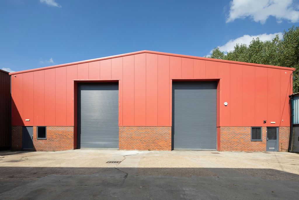 Property photo 3 of 10 5B 230915 Blacknest Ind Est 431.Jpg