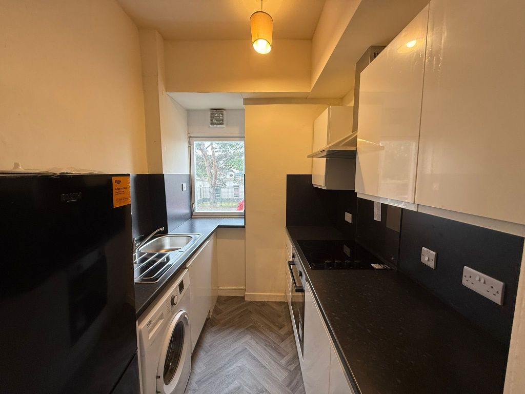 Property photo 3 of 9 2
