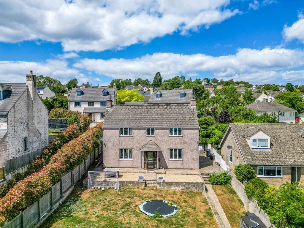 Property photo 1 of 28 Picture No. 08