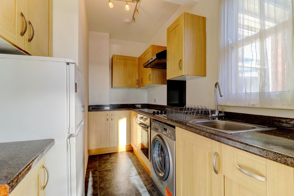 Property photo 3 of 9 Picture No. 02