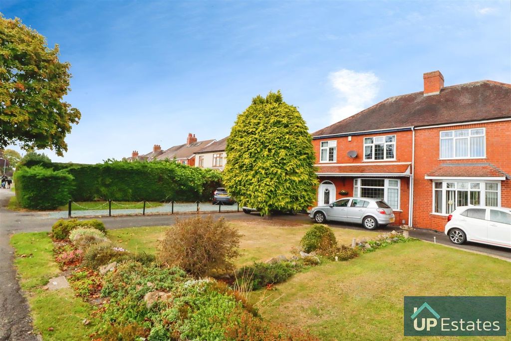 Property photo 1 of 27