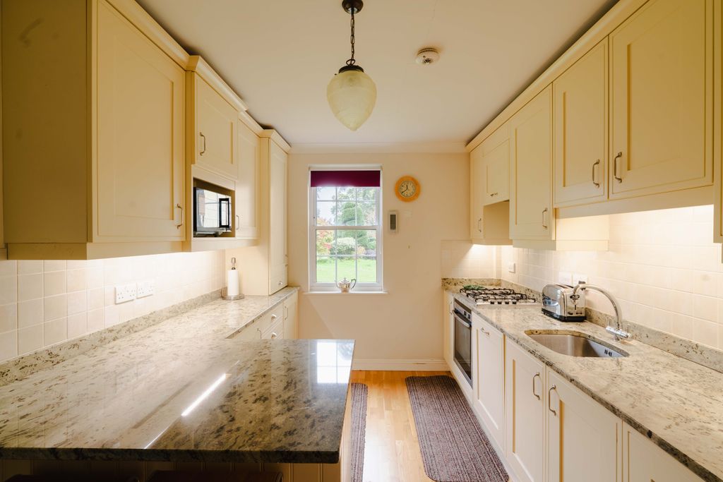 Property photo 3 of 19 3