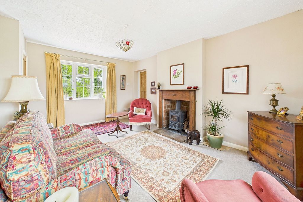 Property photo 2 of 43