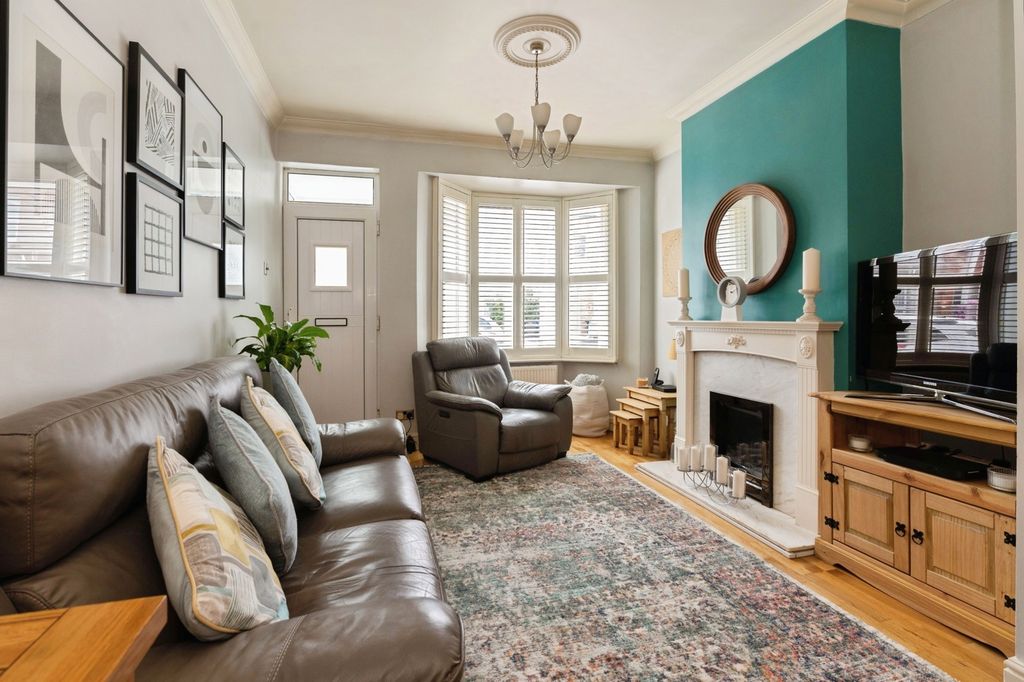 Property photo 2 of 14 Pbox-Img.Jpg
