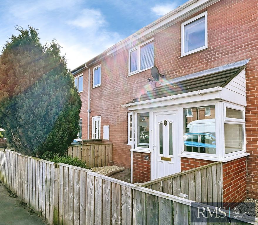 Property photo 1 of 13 Photo 11