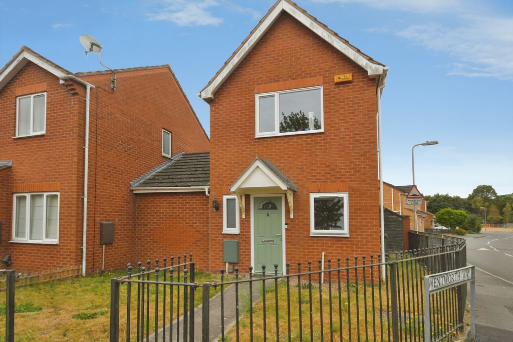 Property photo 1 of 28