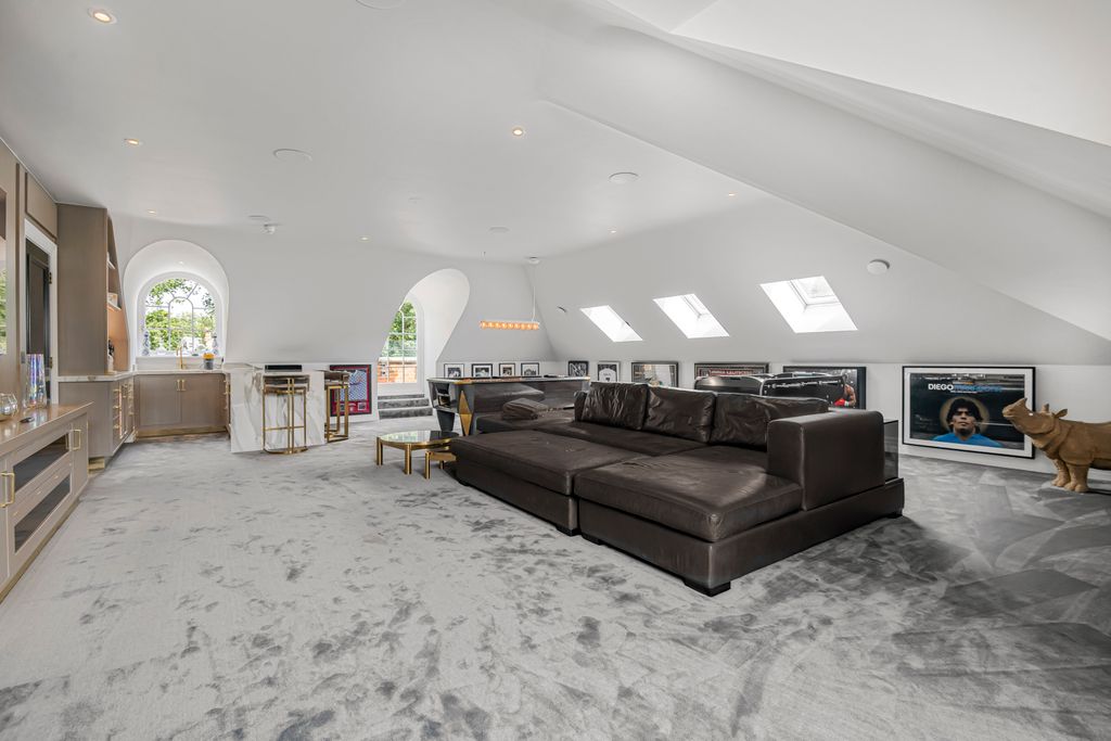 Additional image 16 of 8 bed property for saleAbbots Drive, Virginia Water, Surrey GU25