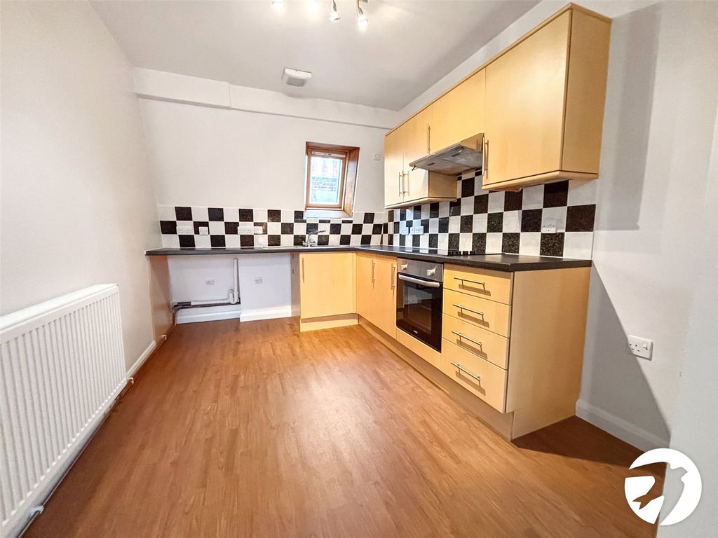 Property photo 2 of 5 Picture No. 04