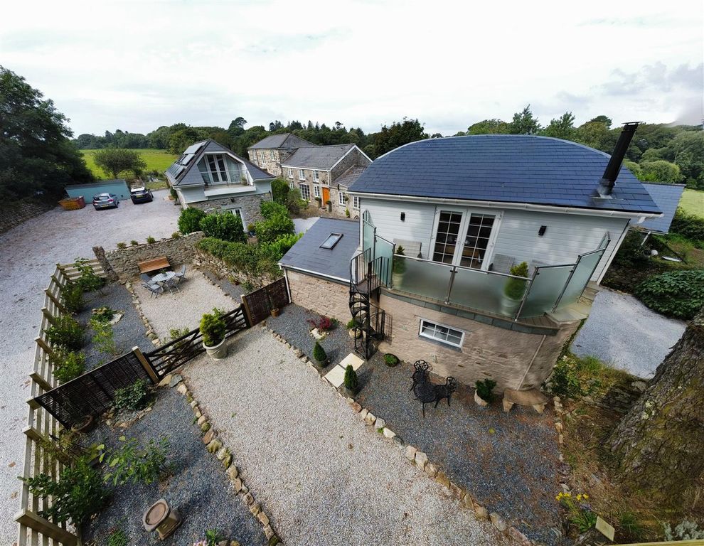 Property photo 1 of 11 Image 9.Jpg