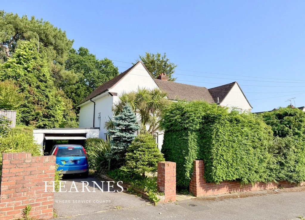 Property photo 1 of 27