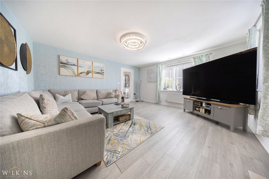 Property photo 3 of 32 Picture No. 03