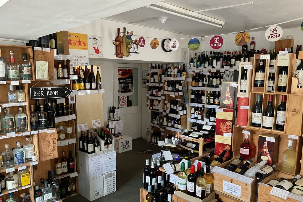 Property photo 2 of 7