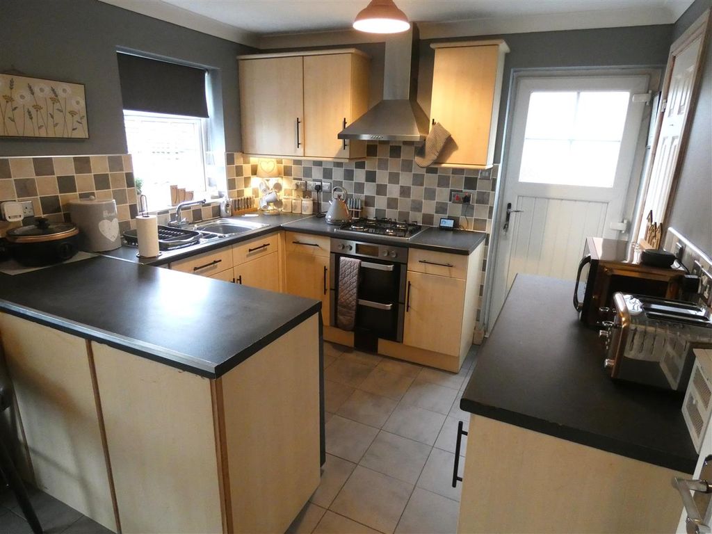 Property photo 2 of 16 Kitch 2.Jpg