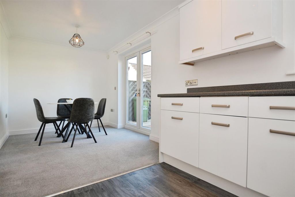Additional image 7 of 3 bed detached house for saleGlebe Road, Brigg DN20