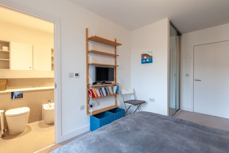 Property photo 3 of 9 310362