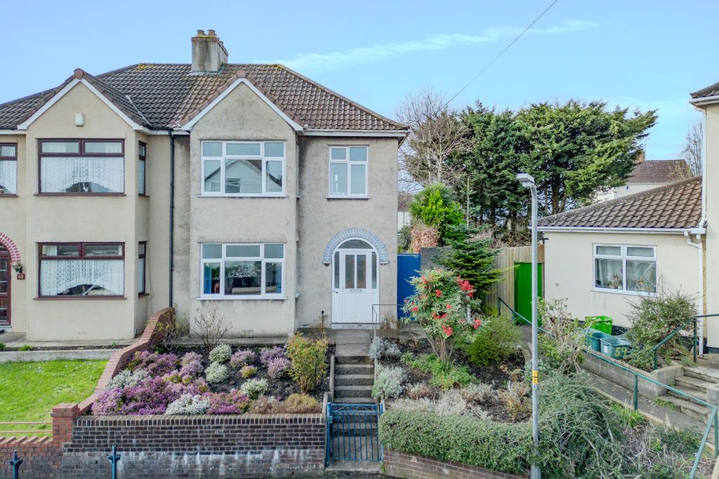 Property photo 1 of 16 Photo 1