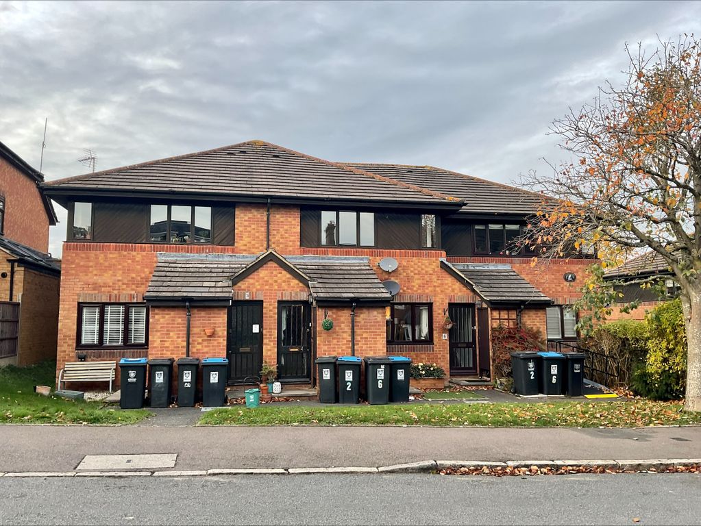 Property photo 1 of 6 Front