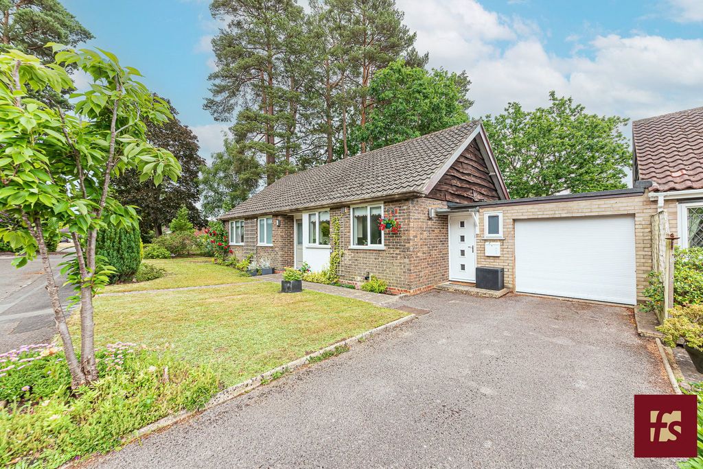 Property photo 2 of 16