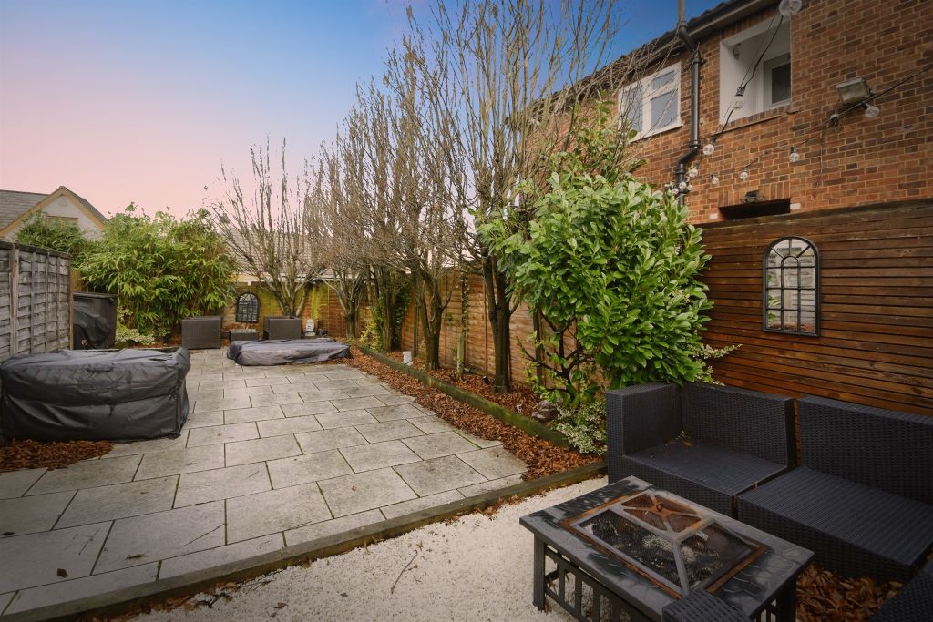 Property photo 2 of 11