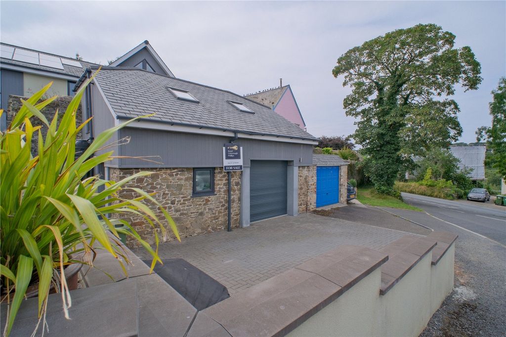Property photo 2 of 44 Picture No. 03