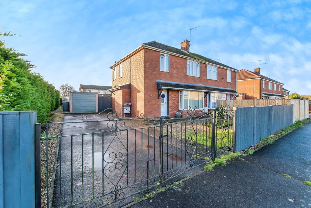 Property photo 1 of 19 Pbox-Img.Jpg