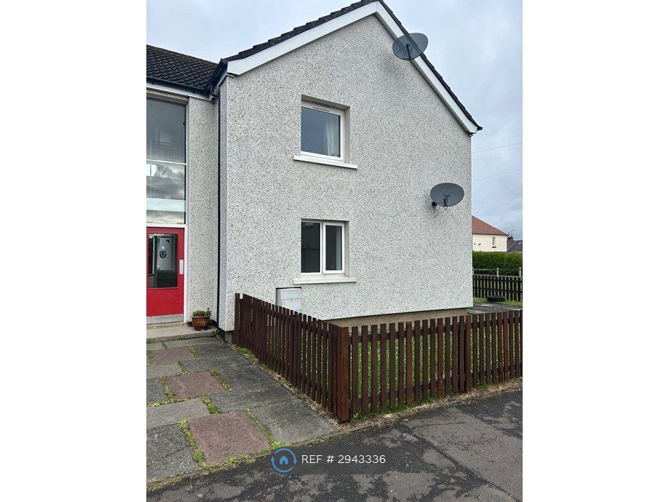 Property photo 2 of 27