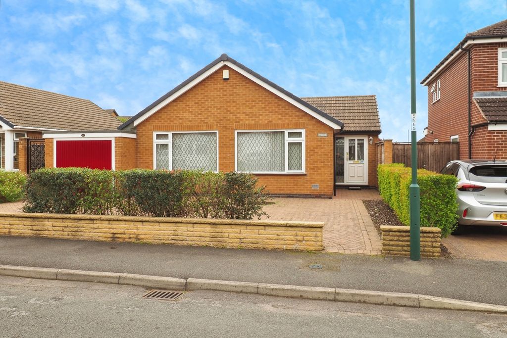 Property photo 1 of 17 Front