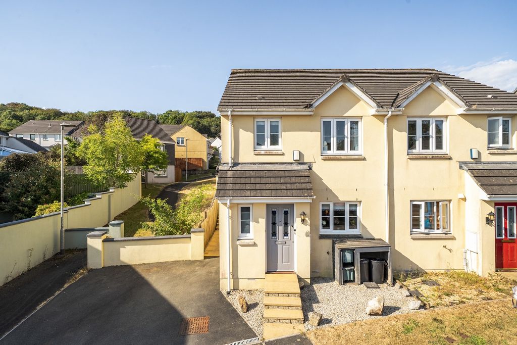 Property photo 1 of 12 5376160