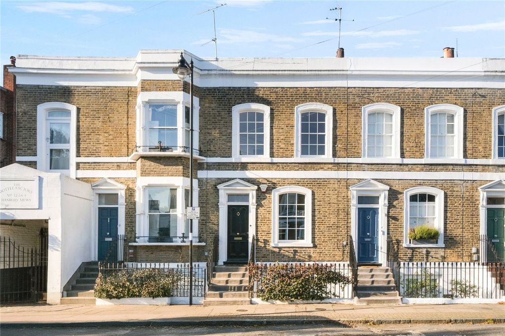 Property photo 2 of 14 Picture No. 15