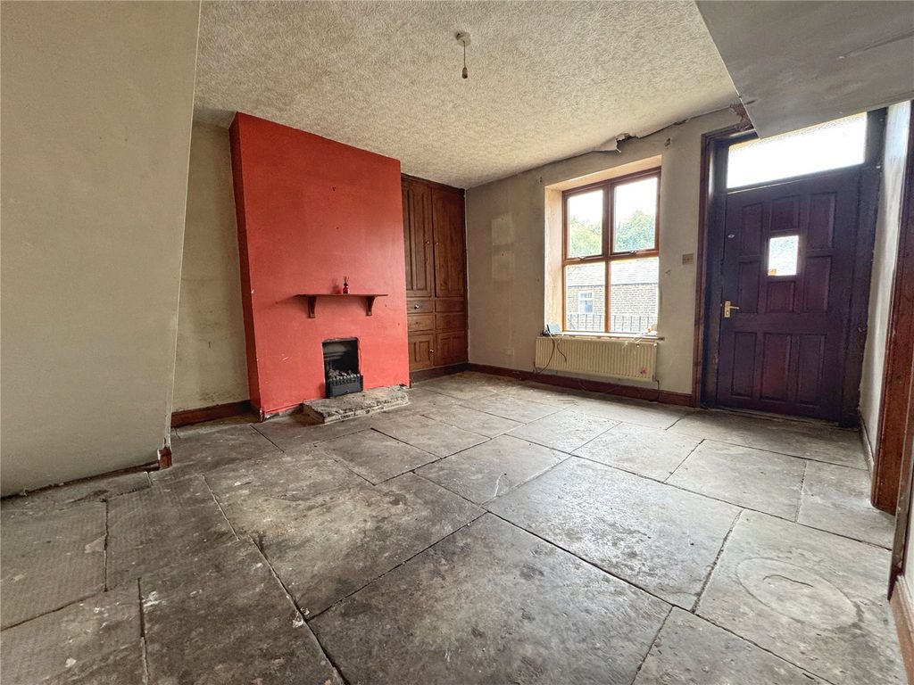 Property photo 3 of 18 Picture No. 10