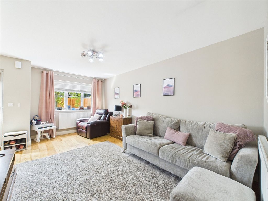 Property photo 2 of 14 Picture No. 03