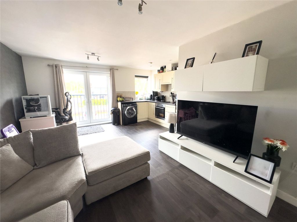 Property photo 3 of 11 Picture No. 04