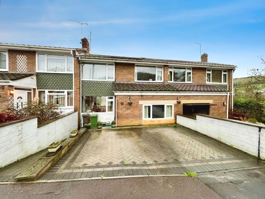 Property photo 1 of 19 Pbox-Img.Jpg