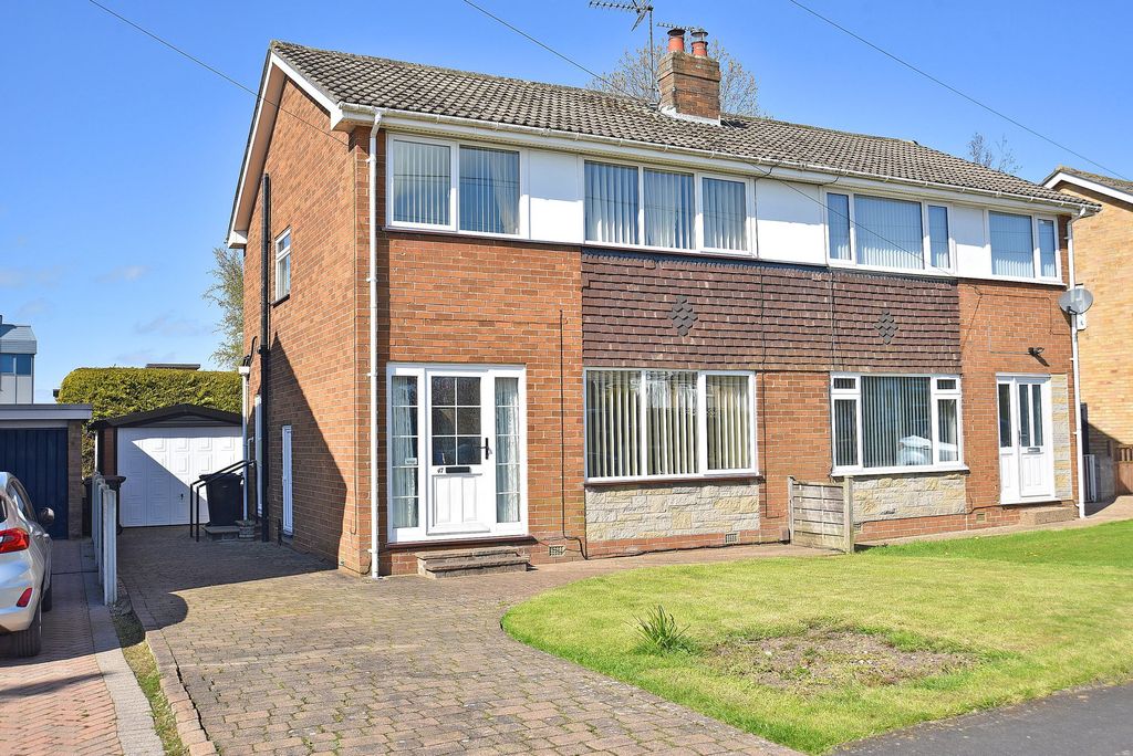 Property photo 1 of 20