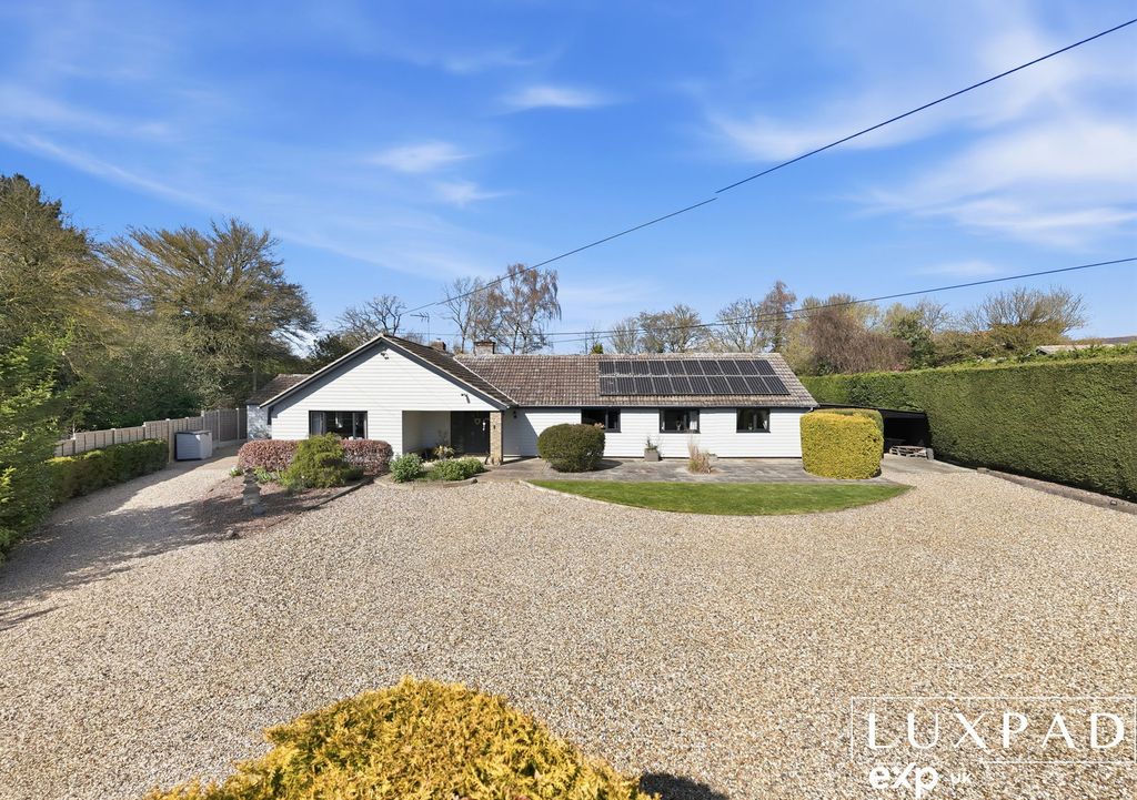 Property photo 3 of 36